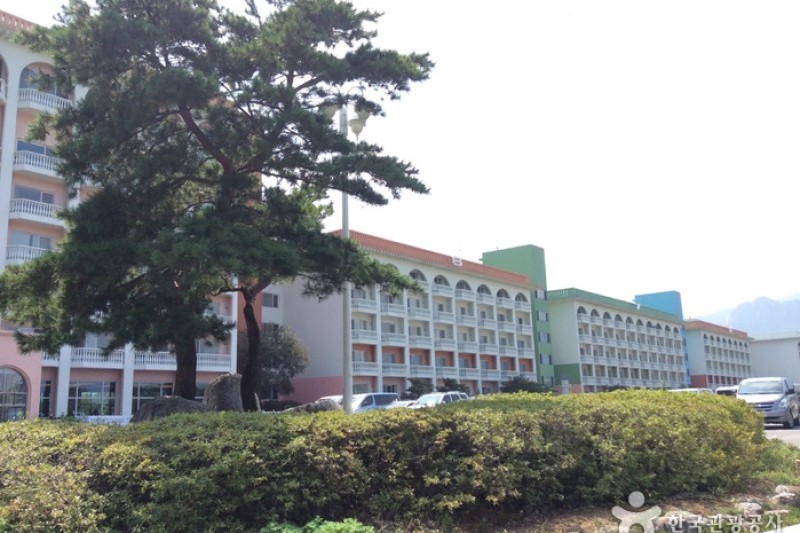 Hanwha Resort Seorak  (2/4)