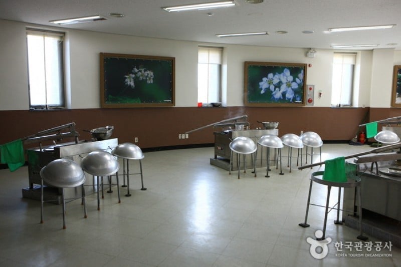 Chuncheon Makguksu Museum  (11/13)
