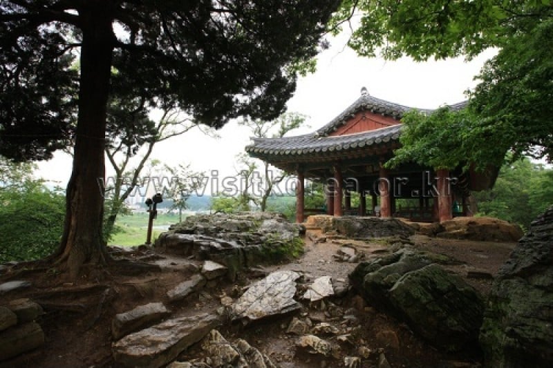 Jukseoru Pavilion  (7/20)