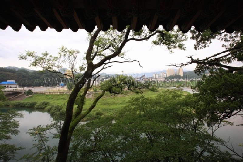Jukseoru Pavilion  (8/20)