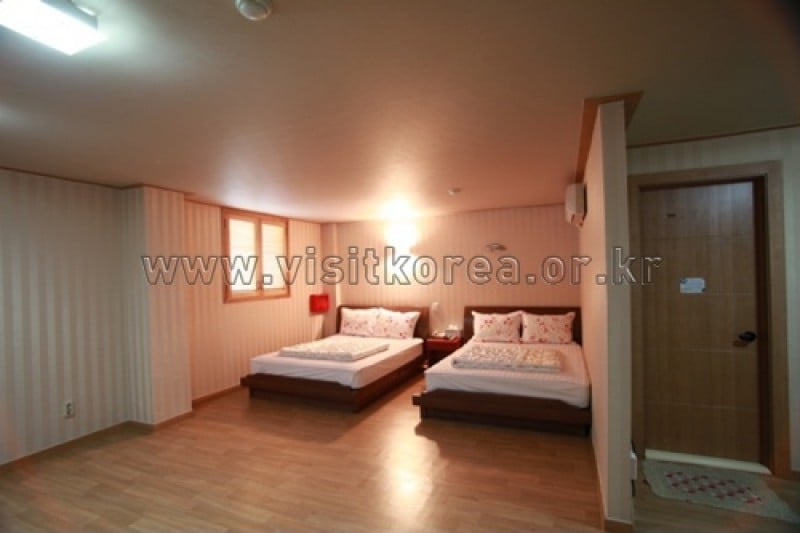 Sem Motel - Goodstay  (2/27)