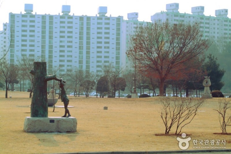 Gongjicheon Sculpture Park 