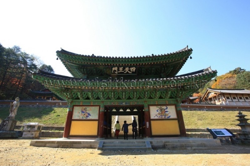 Guryongsa Temple  (14/27)