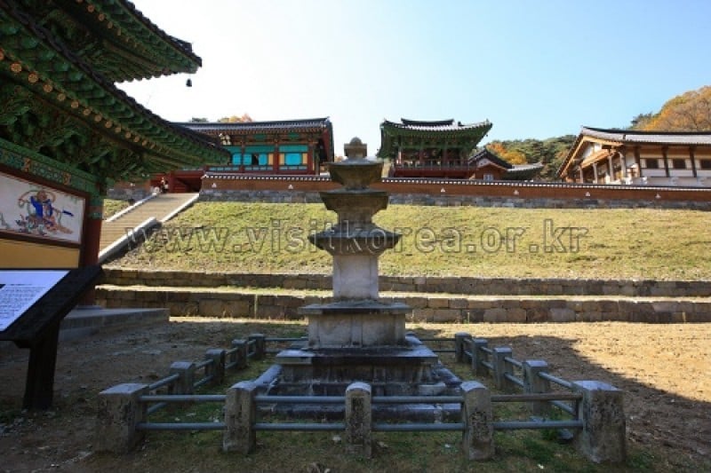 Guryongsa Temple  (15/27)