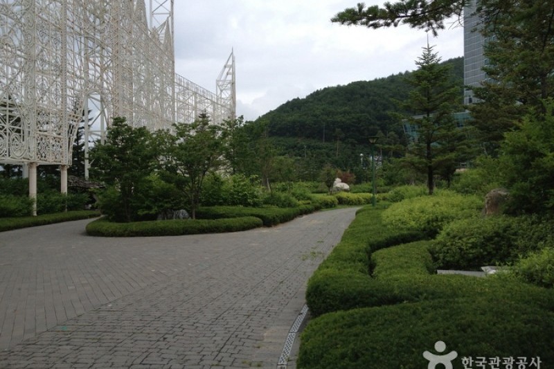 High1 Hotel  (3/5)