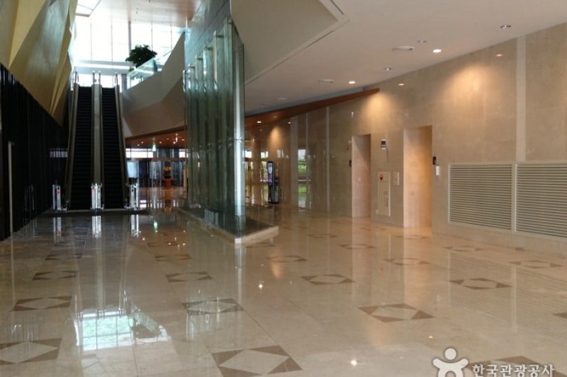 High1 Hotel  (5/5)