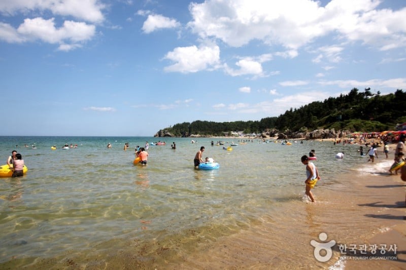 Chuam Beach  (17/19)