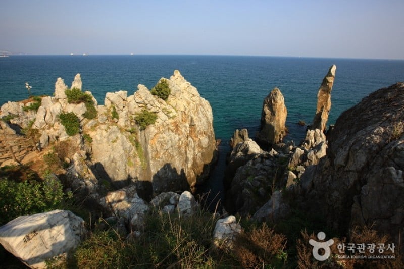 Chuam Chotdaebawi Rock  (9/11)