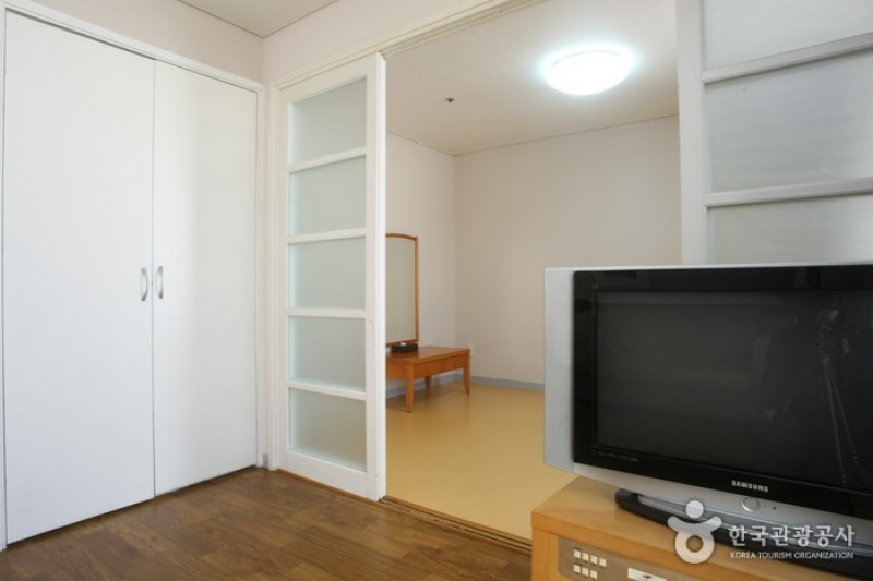 Phoenix Park Condominium  (10/22)