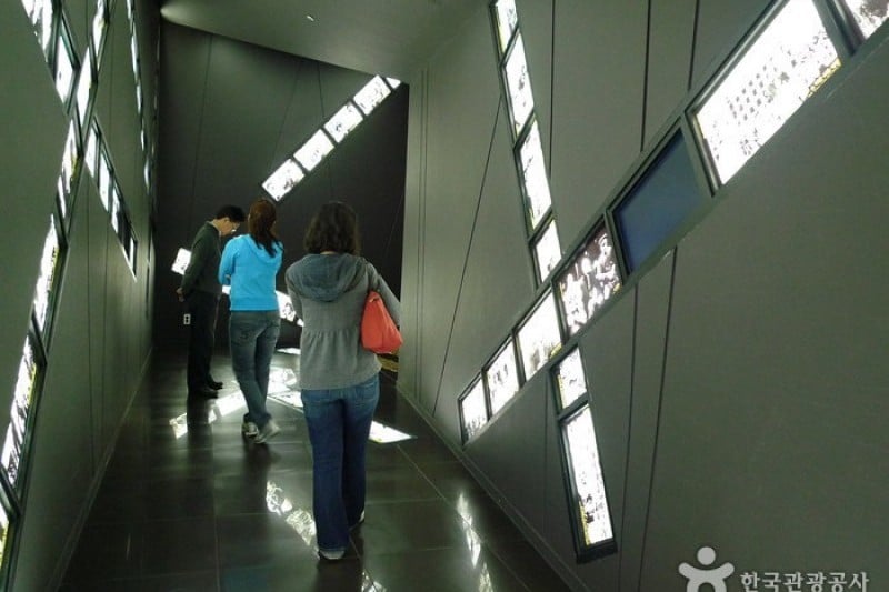 DMZ Museum  (9/37)
