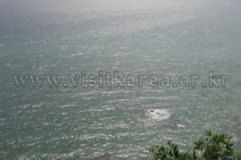 Maengbang Beach  (2/20)