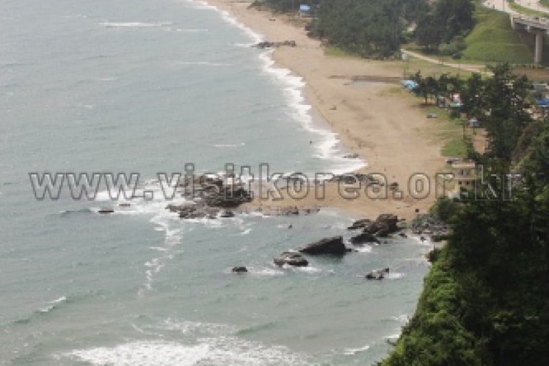 Maengbang Beach  (6/20)
