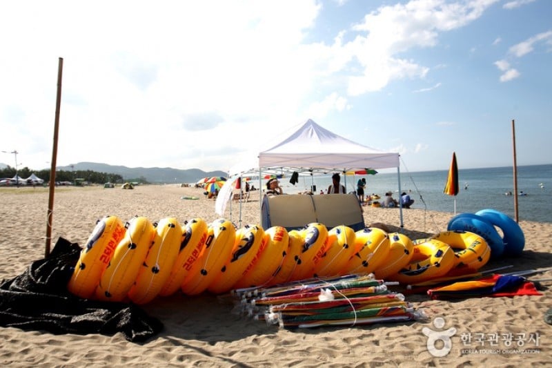 Maengbang Beach  (10/20)