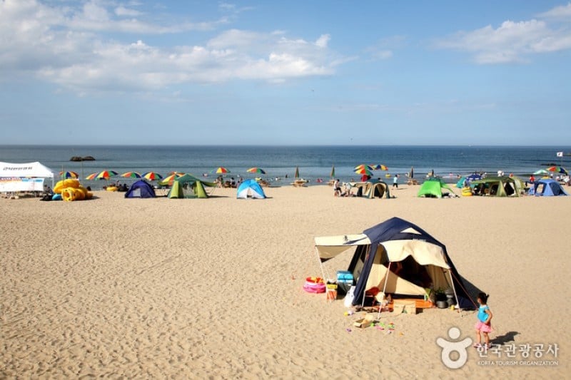 Maengbang Beach  (12/20)