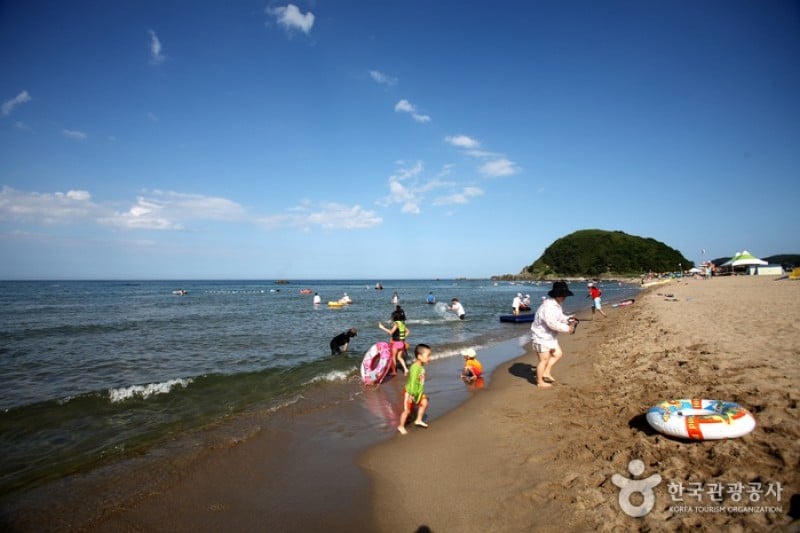 Maengbang Beach  (14/20)