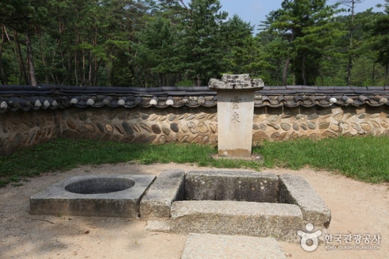 Jangneung Royal Tomb [UNESCO World Heritage]  (9/34)