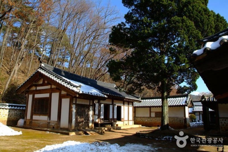 Jangneung Royal Tomb [UNESCO World Heritage]  (24/34)