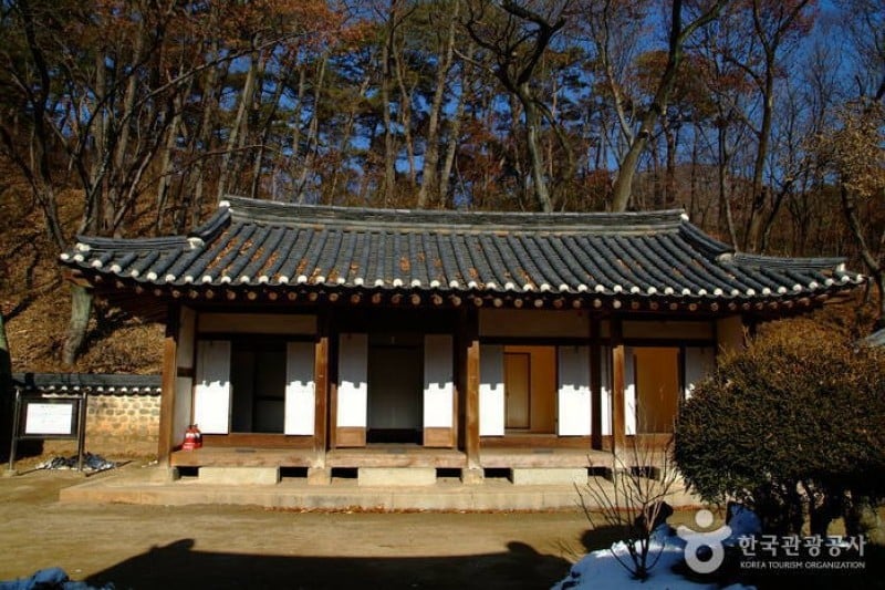 Jangneung Royal Tomb [UNESCO World Heritage]  (26/34)