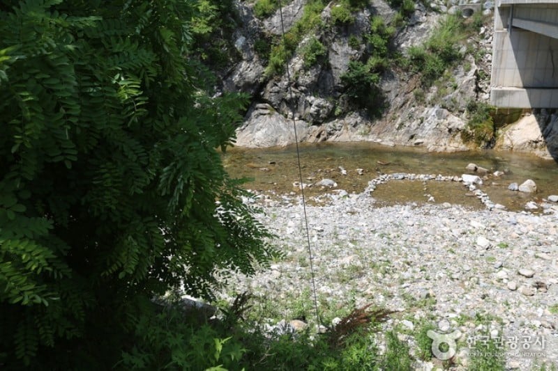 Eorayeon Valley  (1/2)