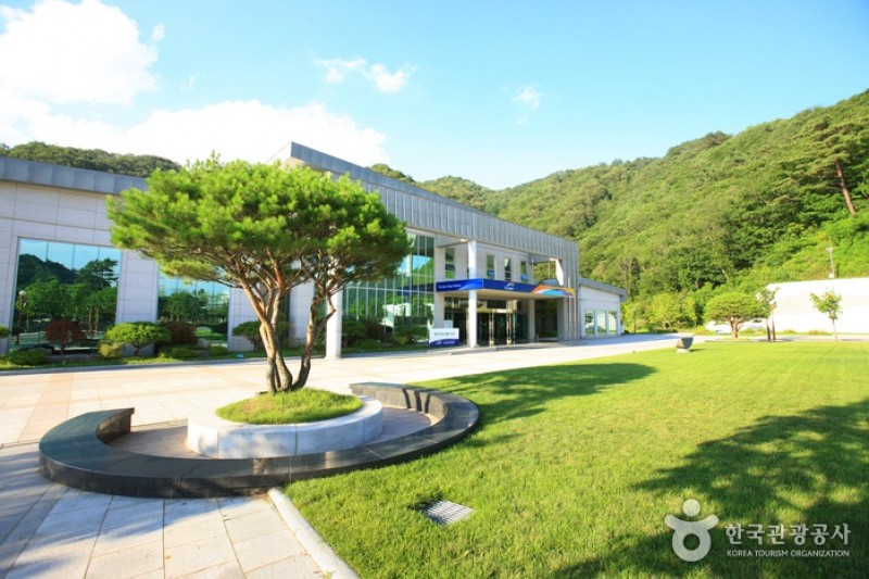 Pyeonghwa Dam Water Culture Center  (20/20)