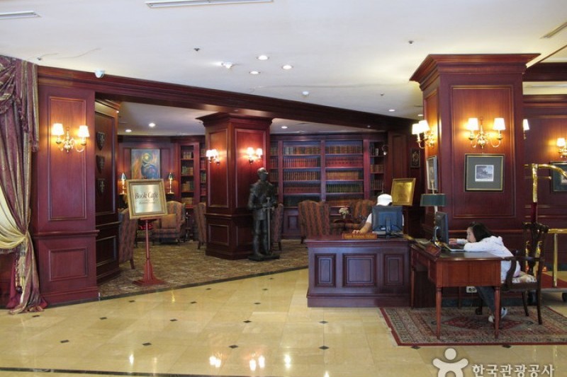 Kensington Stars Hotel  (10/37)