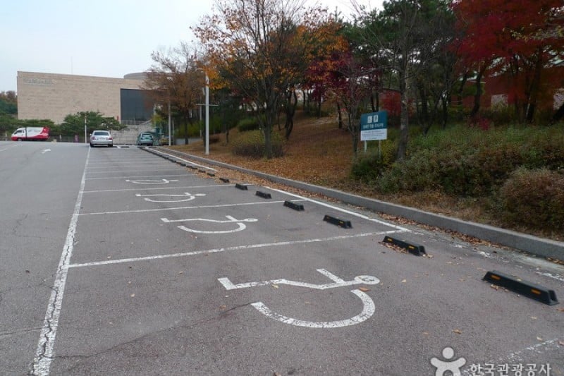 Chuncheon National Museum  (11/20)
