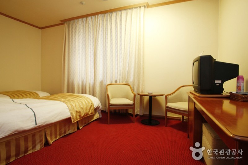 Chuncheon Sejong Hotel  (9/20)