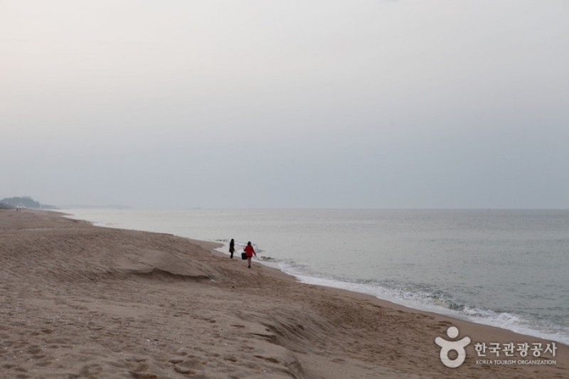 Anmok Beach  (3/14)