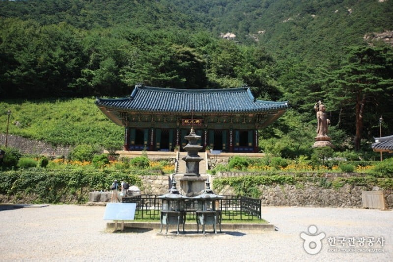 Samhwasa Temple 