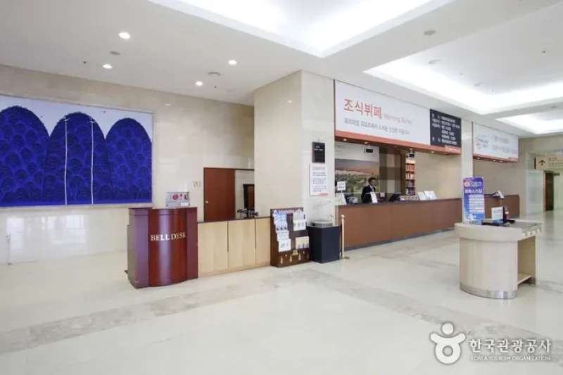 Hanwha Resort Phoenix Park  (2/15)