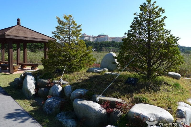 Osan-ri Prehistory Museum  (17/43)