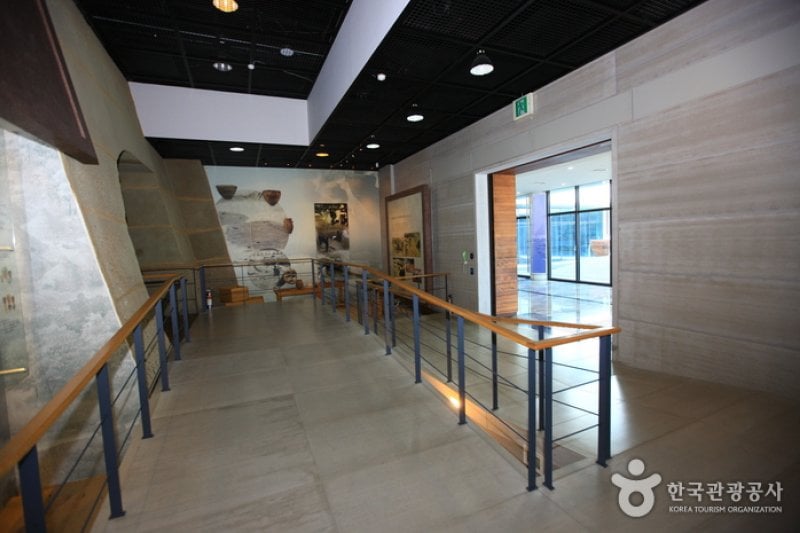 Osan-ri Prehistory Museum  (24/43)