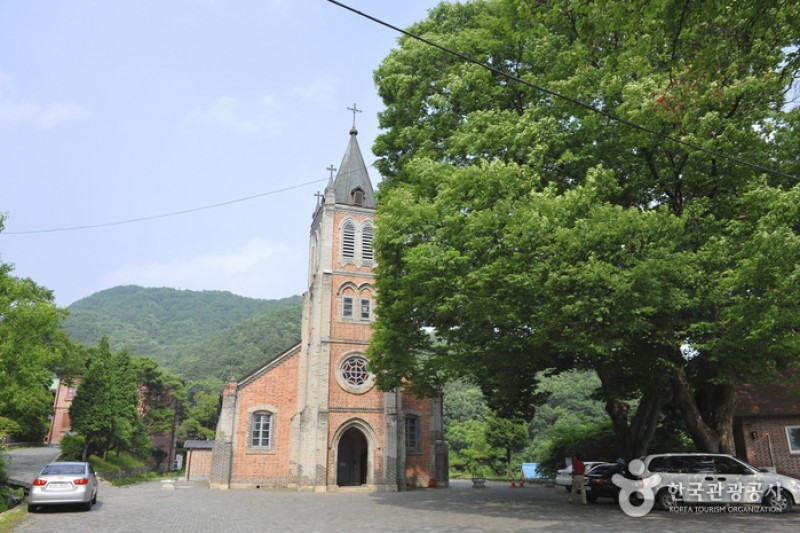 Pungsuwon Catholic Church  (6/6)