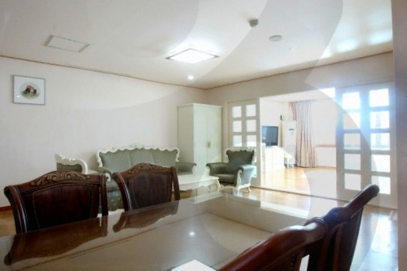 Hotel Sorak Kyoyuk Munhwa Hoekwan  (15/18)