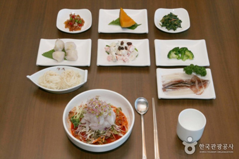 Ilchulbong Hoetjip  (4/14)