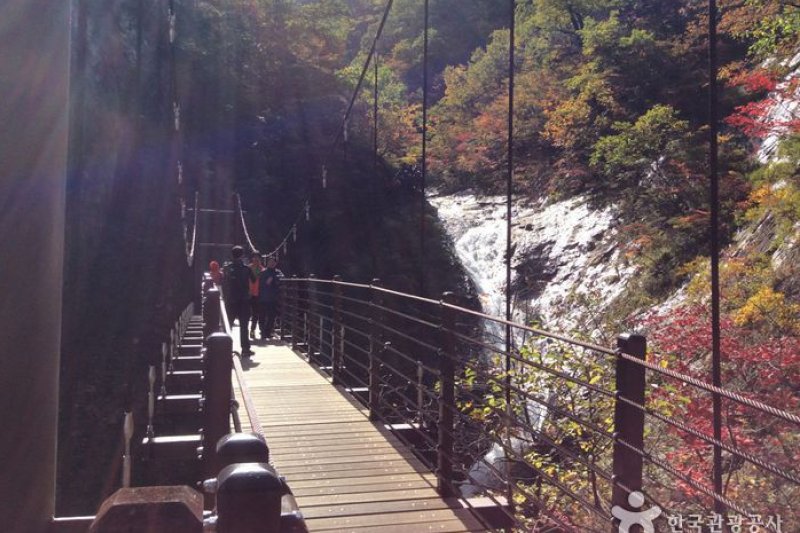 Yukdam Falls  (2/4)
