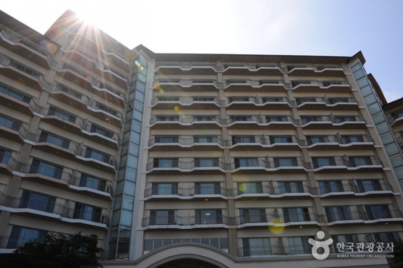 I' Park Condominium  (6/6)