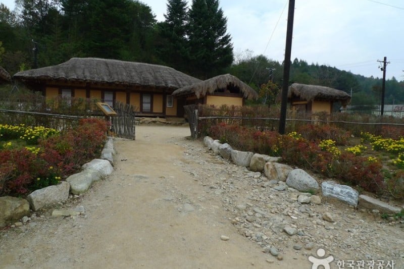 Lee Hyo-seok Culture Village  (11/21)