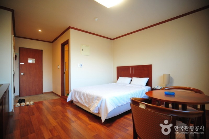 Chiaksan Hotel - Goodstay  (12/29)