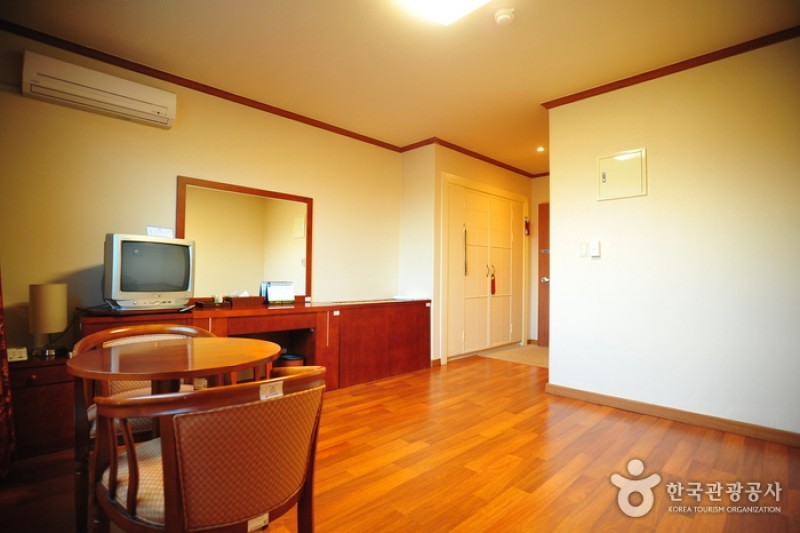 Chiaksan Hotel - Goodstay  (21/29)
