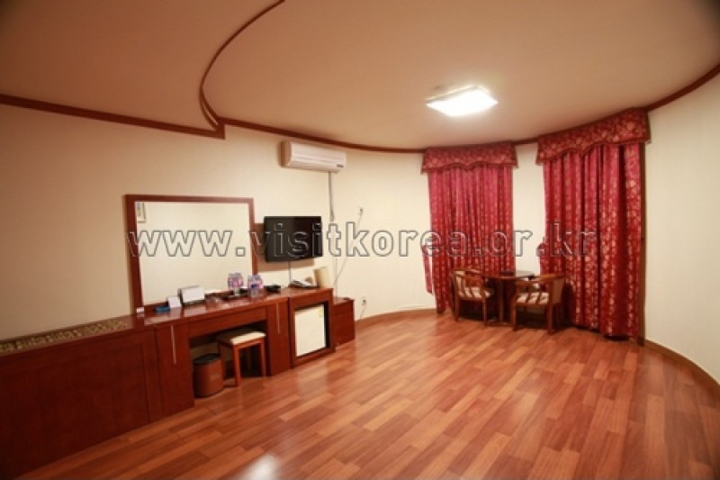 Chiaksan Hotel - Goodstay  (25/29)