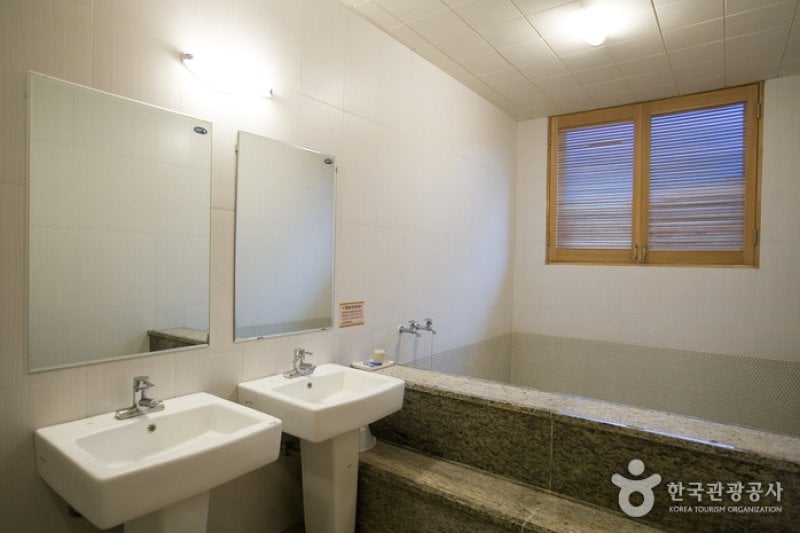 Cheoksan Spa - Goodstay  (13/18)