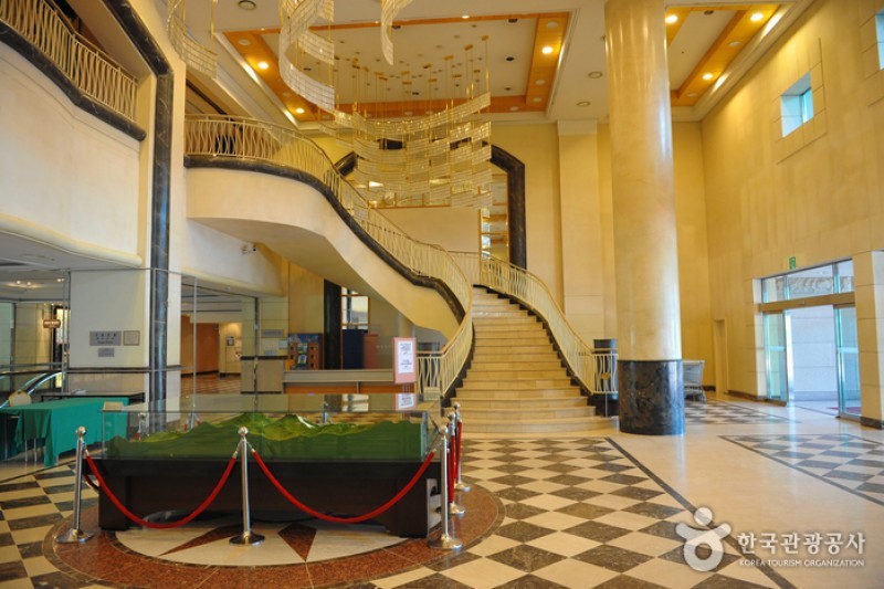 Hyundai Sungwoo Resort  (3/7)