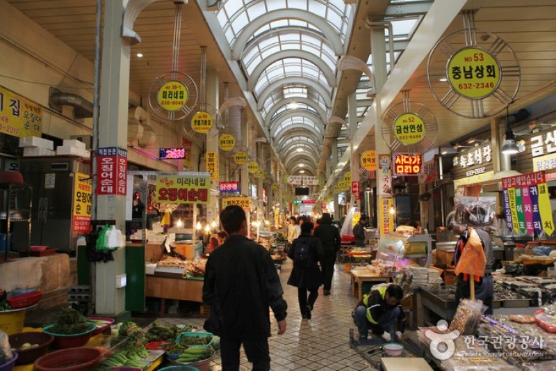 Sokcho Tourist &amp; Fishery Market  (6/17)
