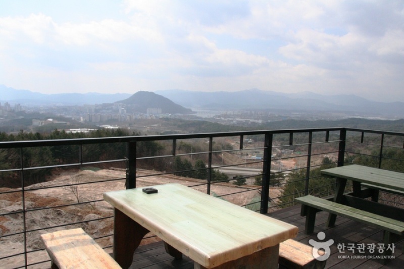 Gubongsan Mountain Observatory Café Street  (7/15)
