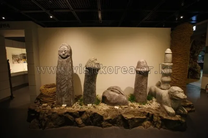 Samcheok Fishing Village Folk Museum  (9/39)