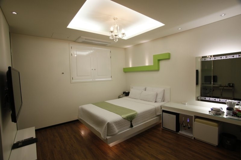 VV Hotel - Goodstay  (7/26)