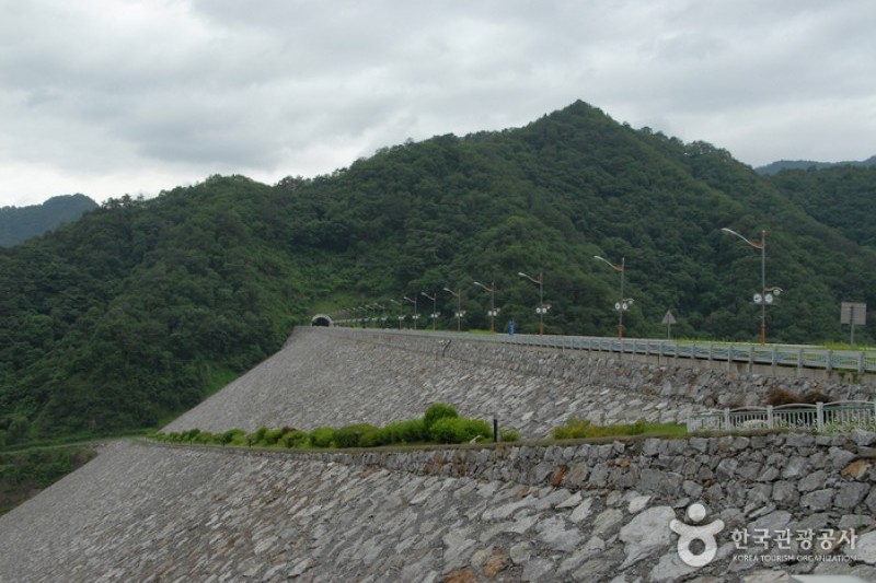 Peace Dam  (3/4)