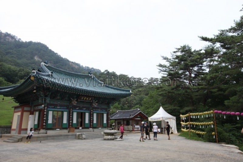 Beopheungsa Temple  (13/17)