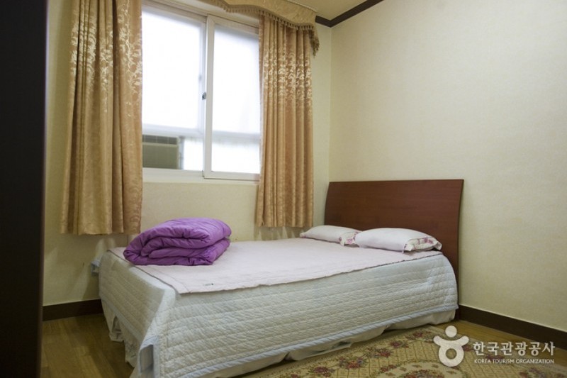 Smile Resort - Goodstay  (9/14)